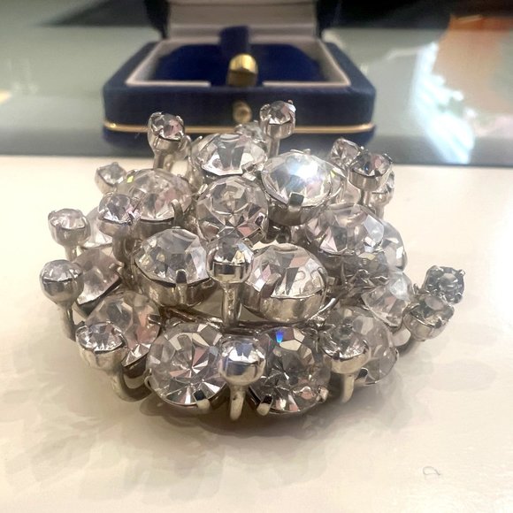 Diamond Brooch! - Picture 7 of 16